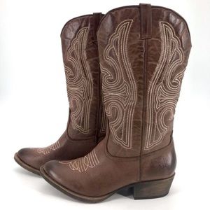 New Coconuts By Matisse Legend Embroidered Western Cowgirl Cowboy Boots NWOT